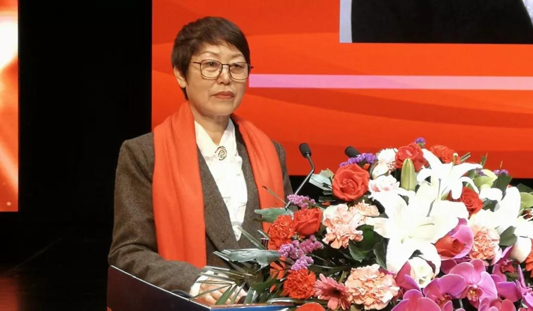 2019中国涂料大会召开，，，，，，，官宣2018中国涂料工业大数据(图2)